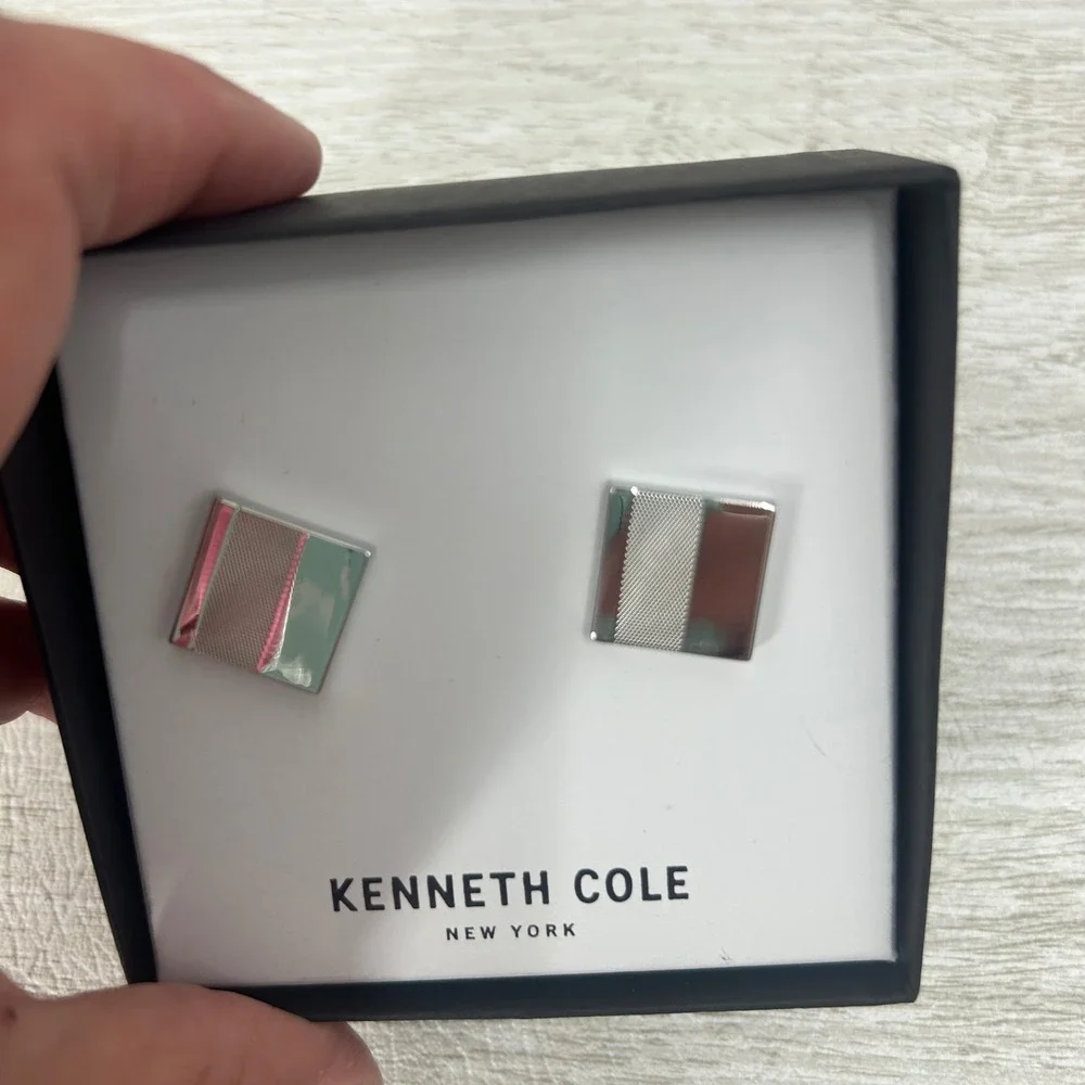 Kenneth Cole New York Silver Tone‎ Square Pattern Cufflinks NWT